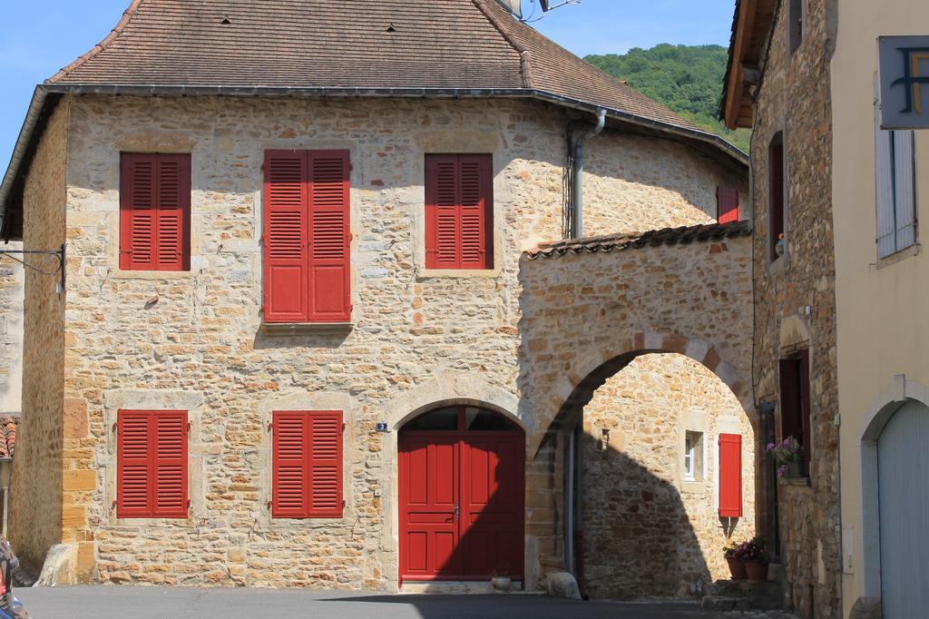 Hotel Le Bourgogne Cuiseaux Exterior photo