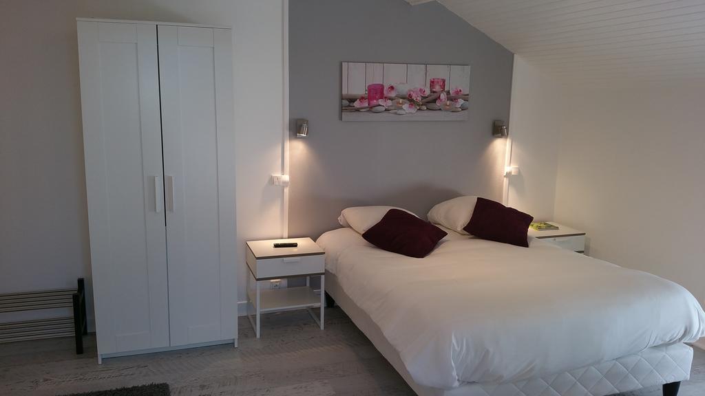 Hotel Le Bourgogne Cuiseaux Room photo