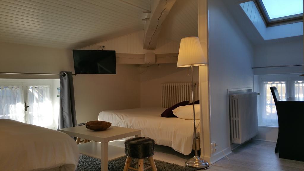 Hotel Le Bourgogne Cuiseaux Room photo