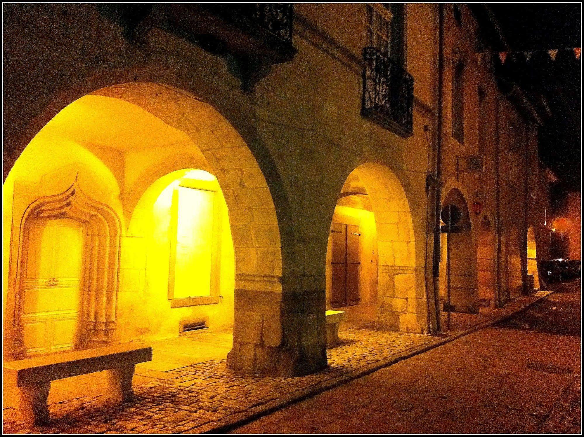 Hotel Le Bourgogne Cuiseaux Exterior photo